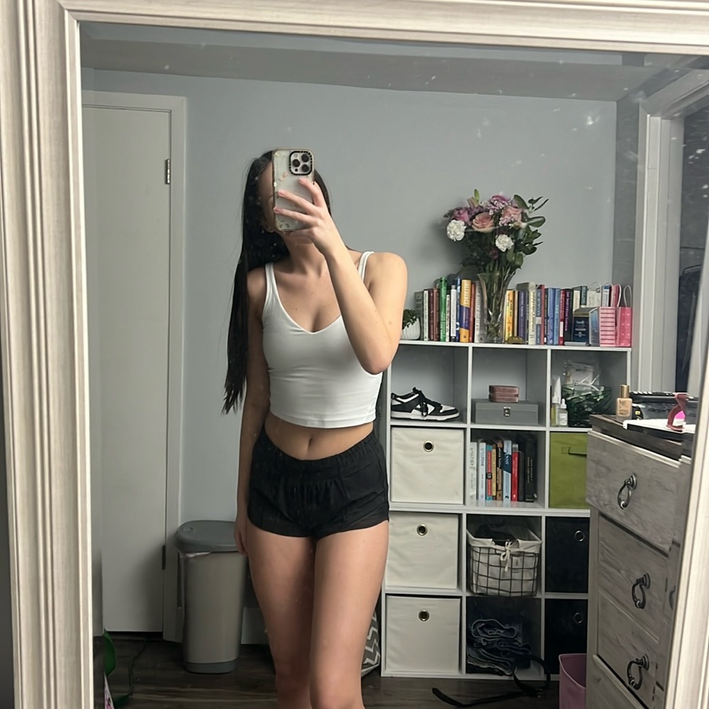 White Lululemon align tank in great condition size 6